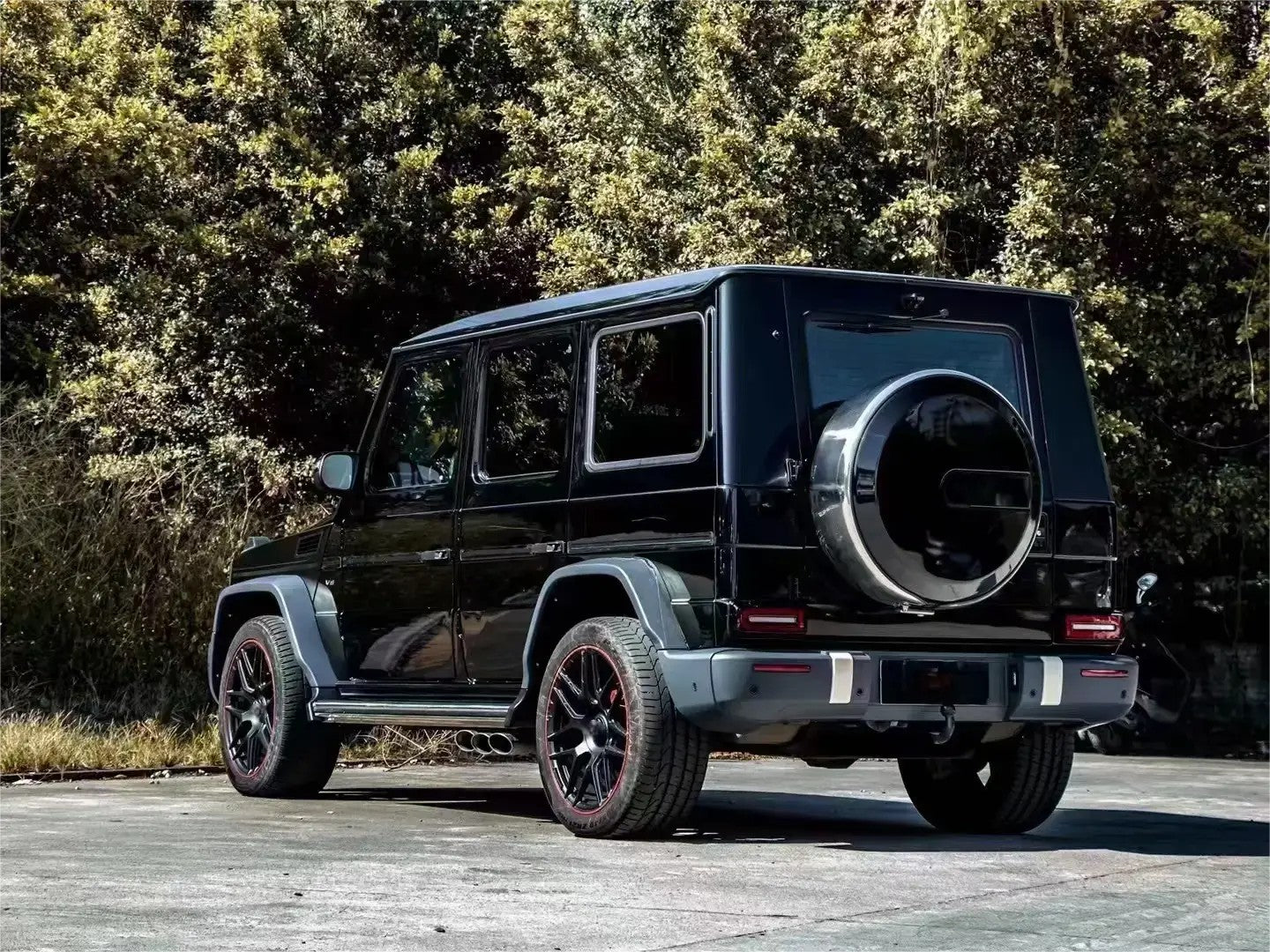 Body kit for Mercedes Benz G Class W463 2002-2018 Upgrade W464 W465 BRABUS/G63 Auto Body Kit Front & Rear Bumper LED Headlight