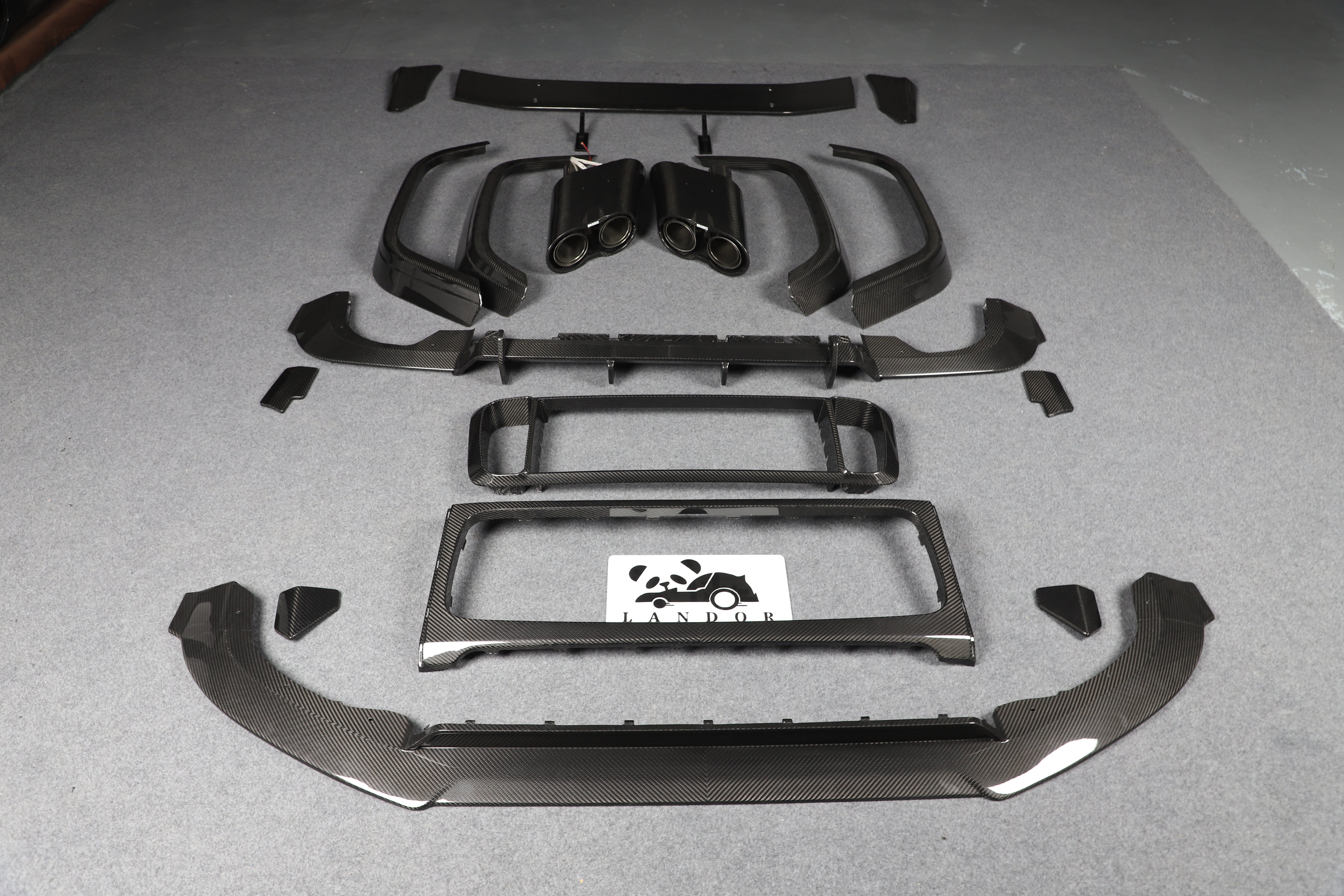 Body Kit for Mercedes Benz G Class W463a W464 G63 2019-2024 Upgrade 2025 W465 AMG G63 / BRABUS / B800 / Rocket B900 Style Auto Body Kit Front & Rear Bumper LED Headlight