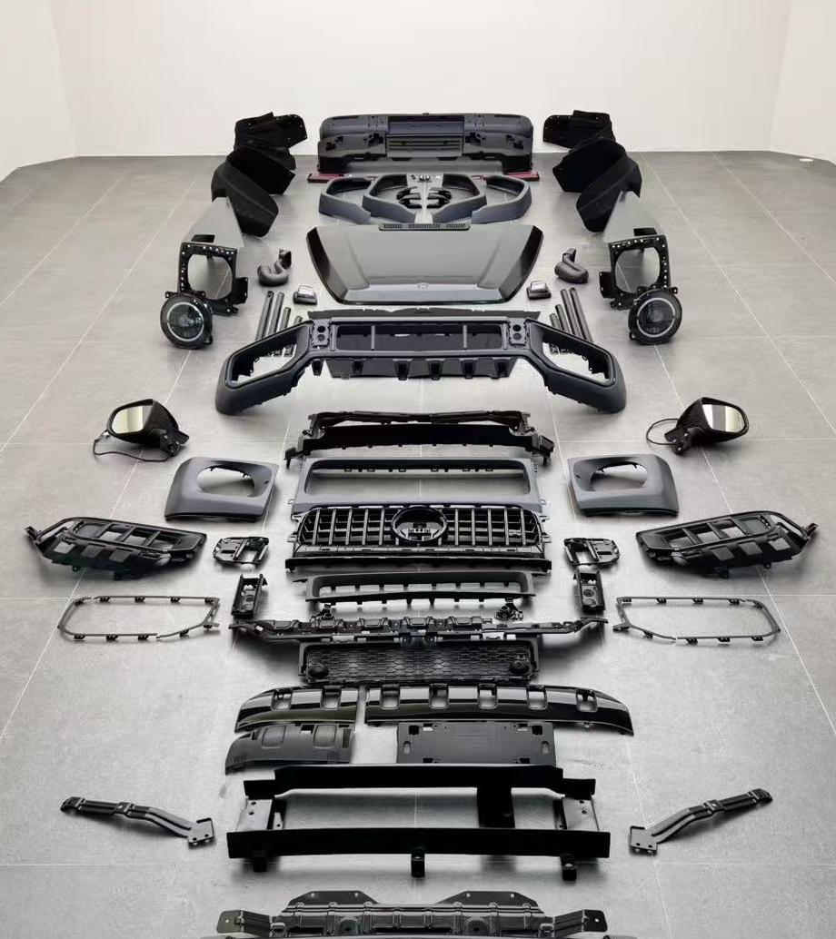 Body kit for Mercedes Benz G Class W463 2002-2018 Upgrade W464 W465 BRABUS/G63 Auto Body Kit Front & Rear Bumper LED Headlight